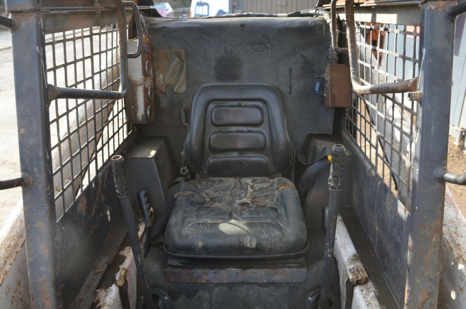 Bobcat 741 Skid steer loader - Image 8 of 12