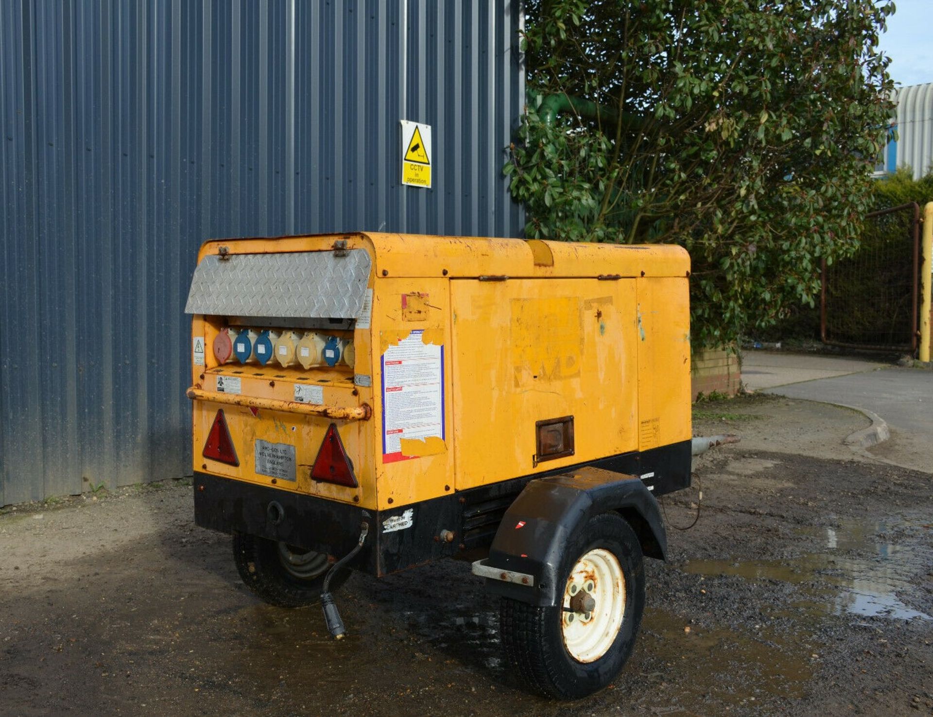 ArcGen Powermaker 15MV-K 15 kva trailer mounted ge - Image 9 of 13