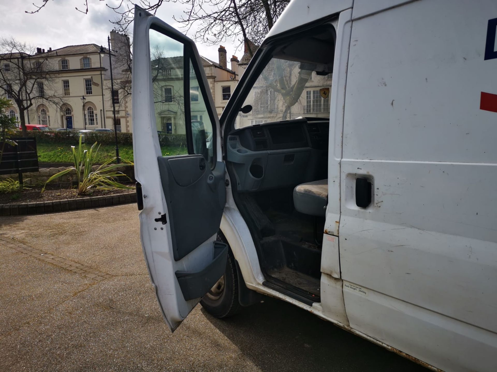 ENTRY DIRECT FROM LOCAL AUTHORITY Ford Transit 100 T350M RWD - Image 12 of 28