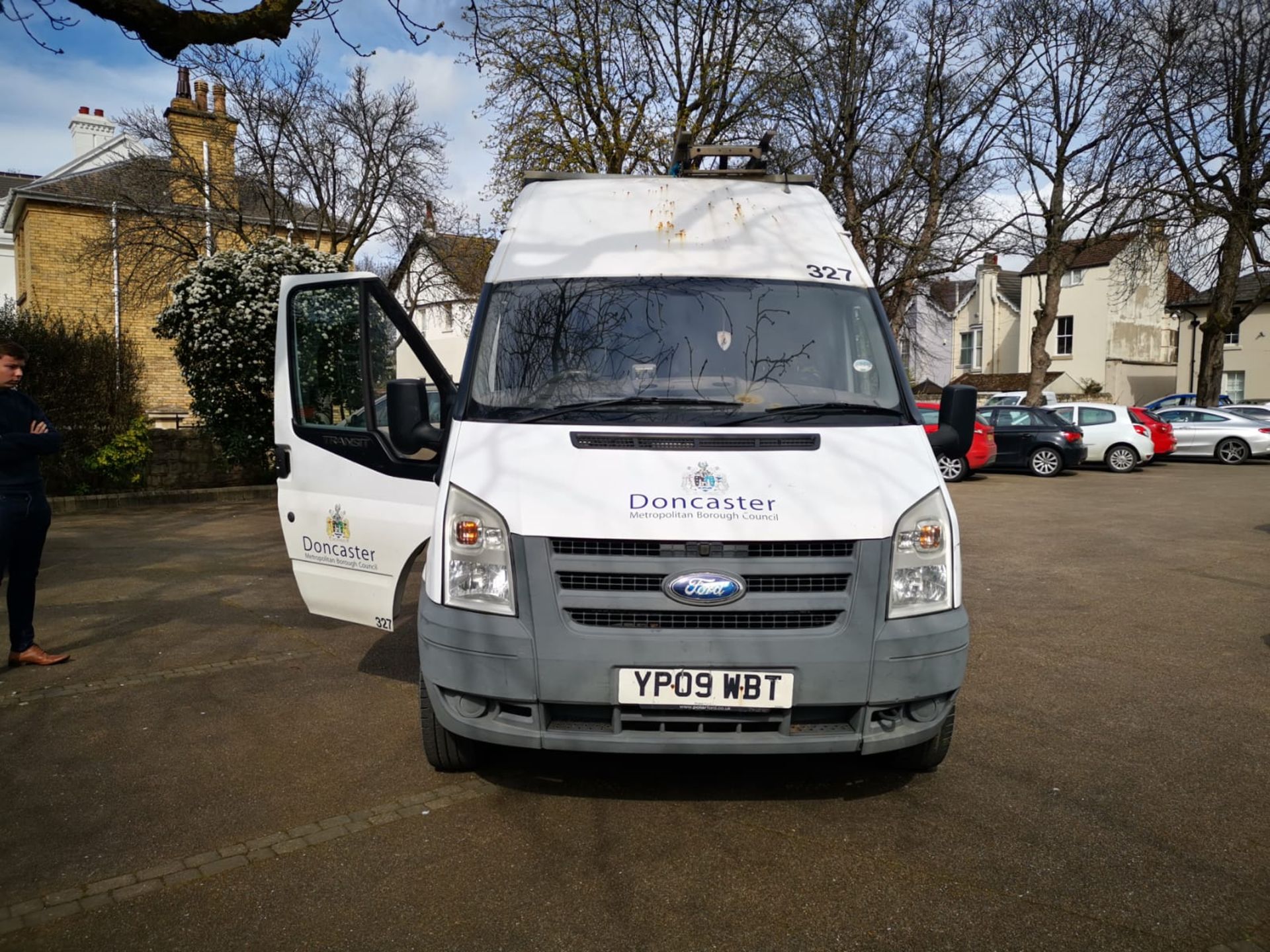 ENTRY DIRECT FROM LOCAL AUTHORITY Ford Transit 100 T350M RWD - Image 2 of 28