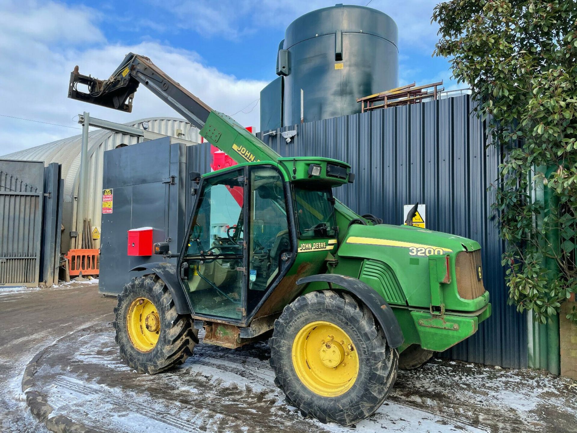 John Deere 3200 Telehandler - Image 4 of 12