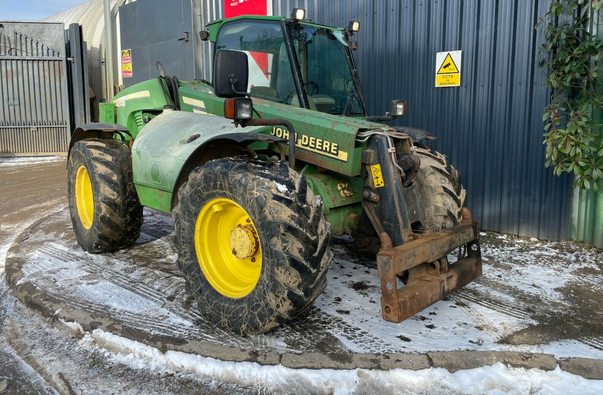 John Deere 3200 Telehandler - Image 10 of 12