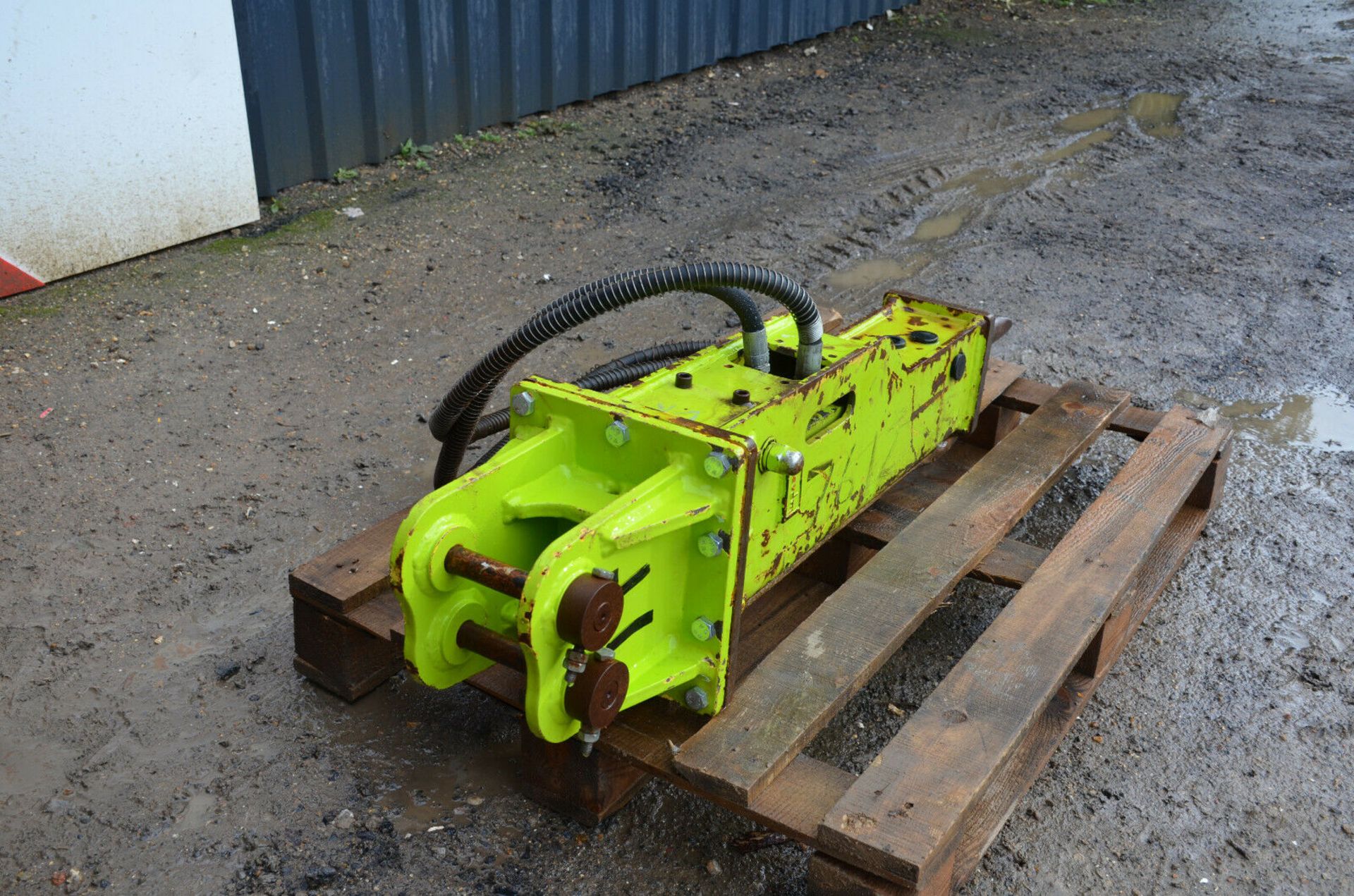 Hydraulic hammer/breaker for excavator digger 3494 - Image 3 of 8