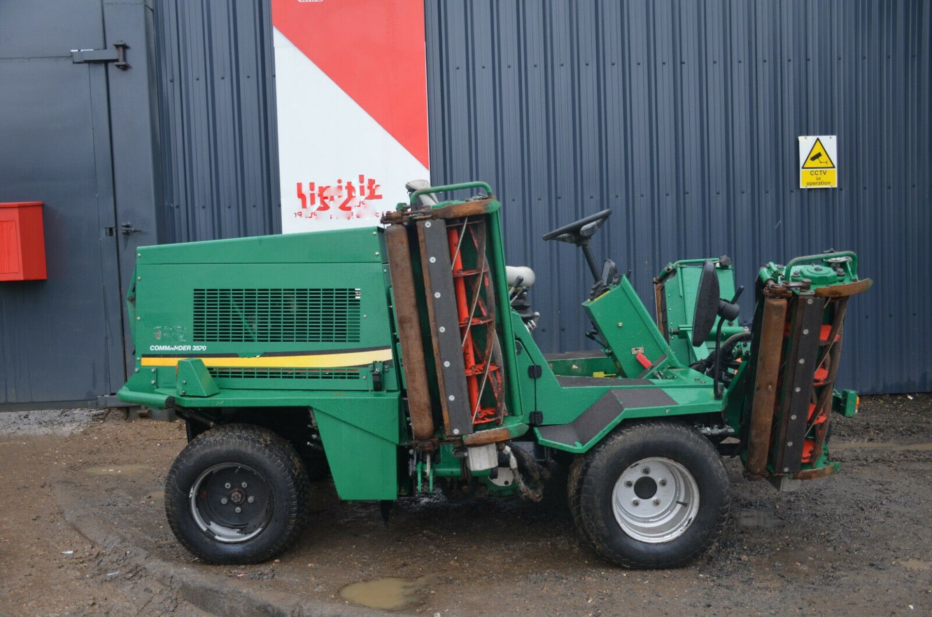 Ransomes commander 3520 4wd ride on reel mower