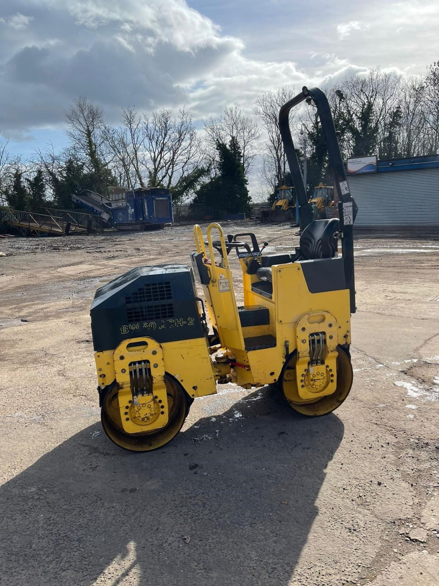 2008 bomag 80 roller - Image 4 of 7