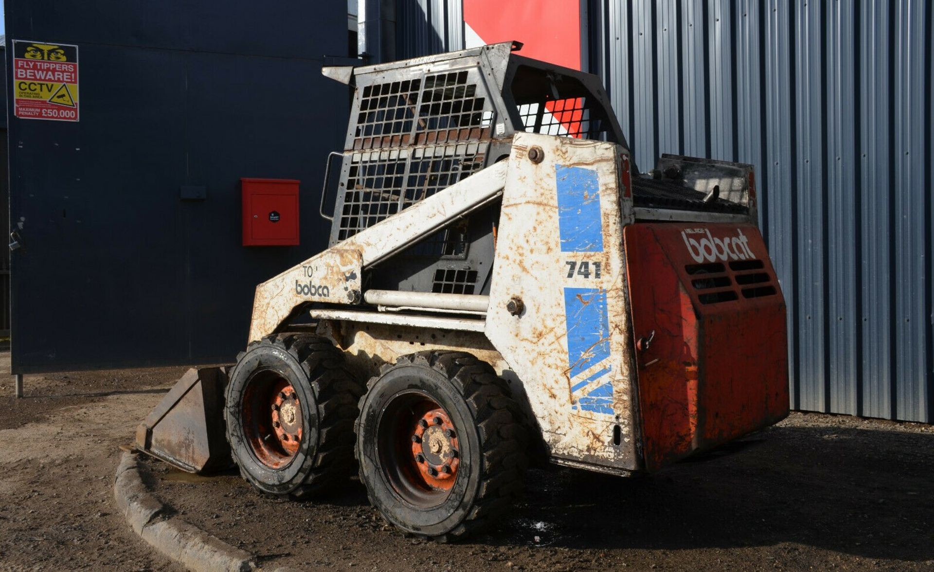 Bobcat 741 Skid steer loader - Image 2 of 12