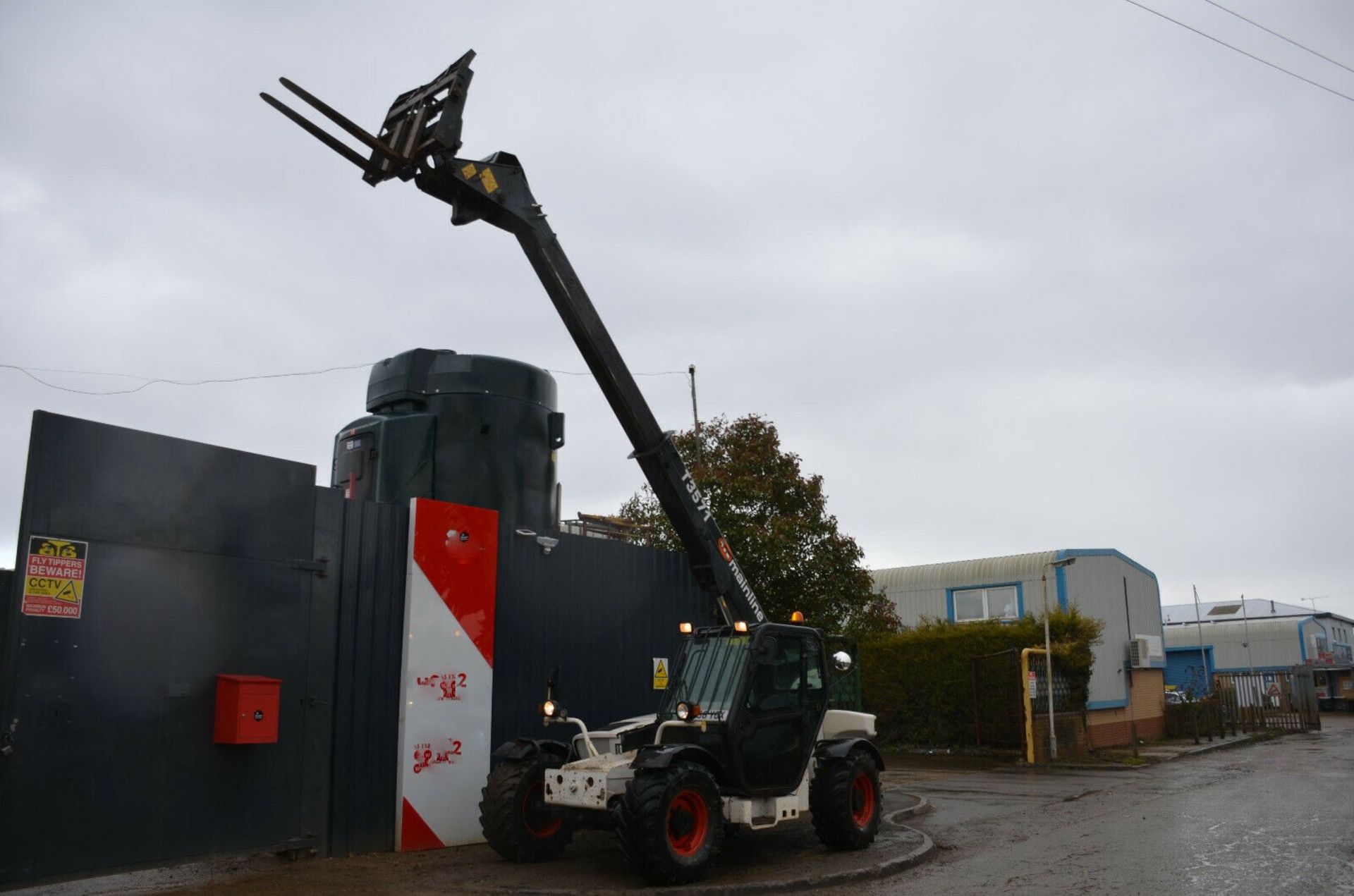 Bobcat T3571 Telehandler - Image 5 of 13