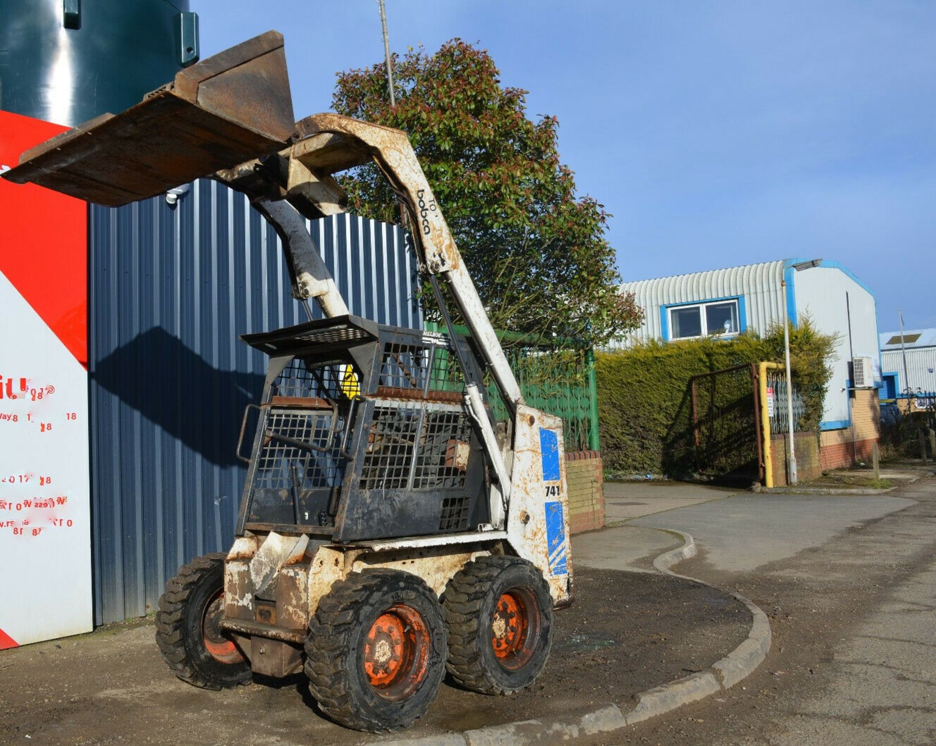 Bobcat 741 Skid steer loader - Image 3 of 12