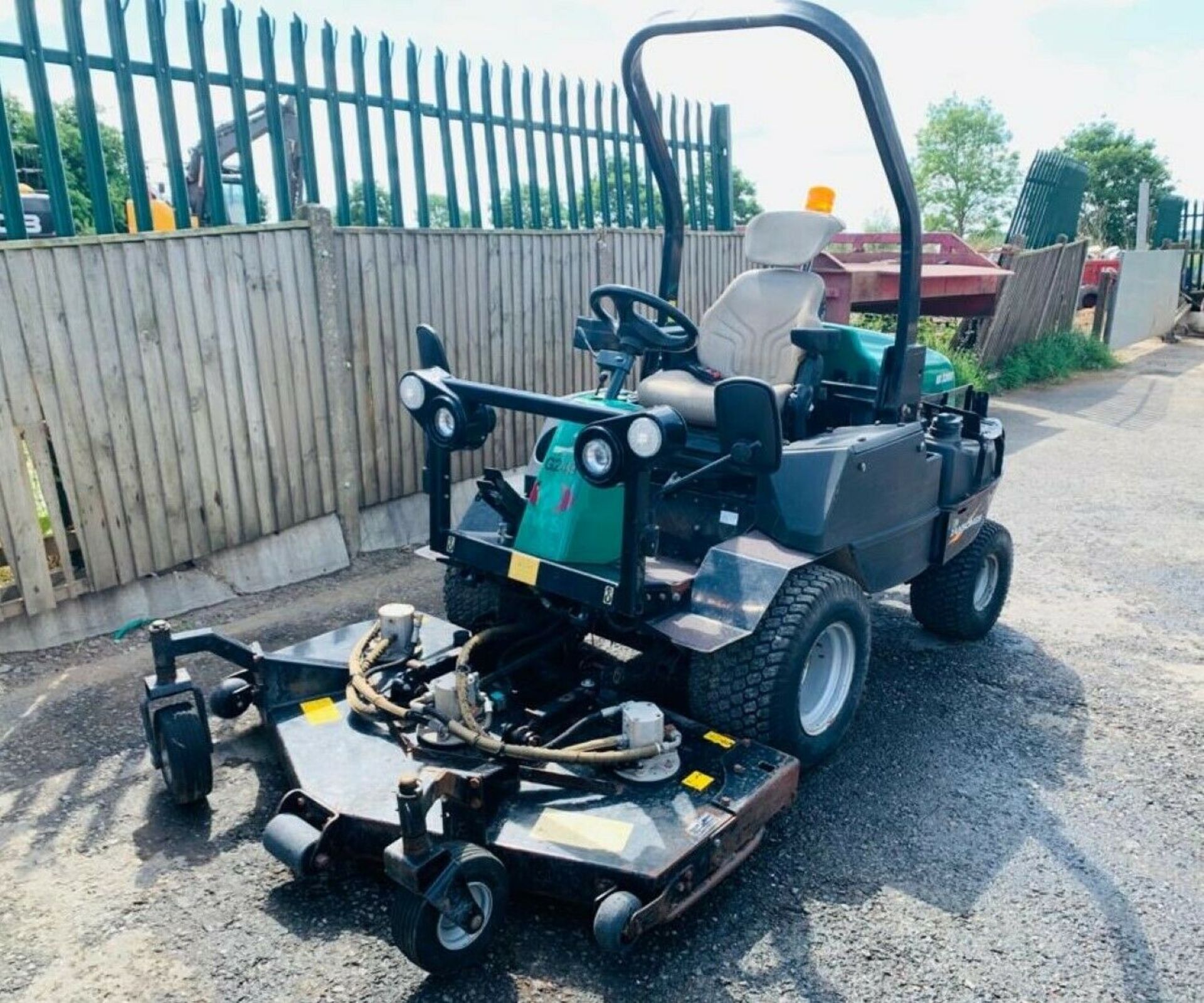 Ransomes Rotary Mower HR3300T 20094 WD - Image 12 of 12