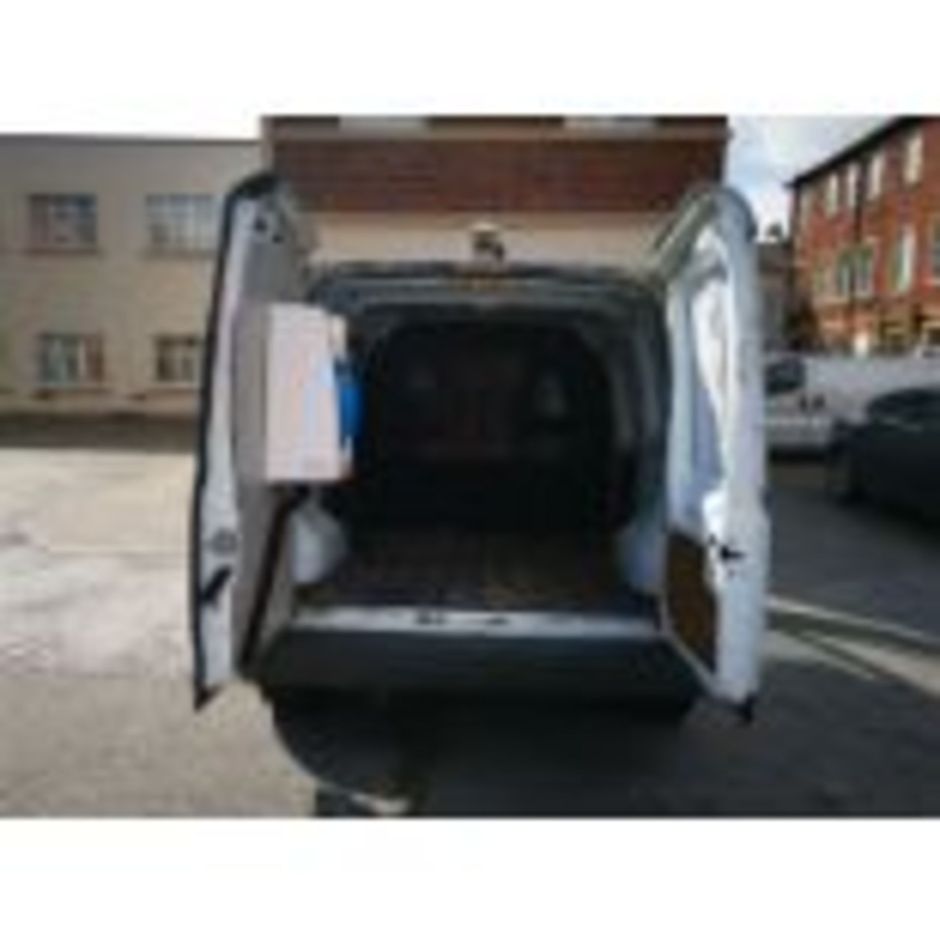 ENTRY DIRECT FROM LOCAL AUTHORITY Ford Transit Con - Image 21 of 23