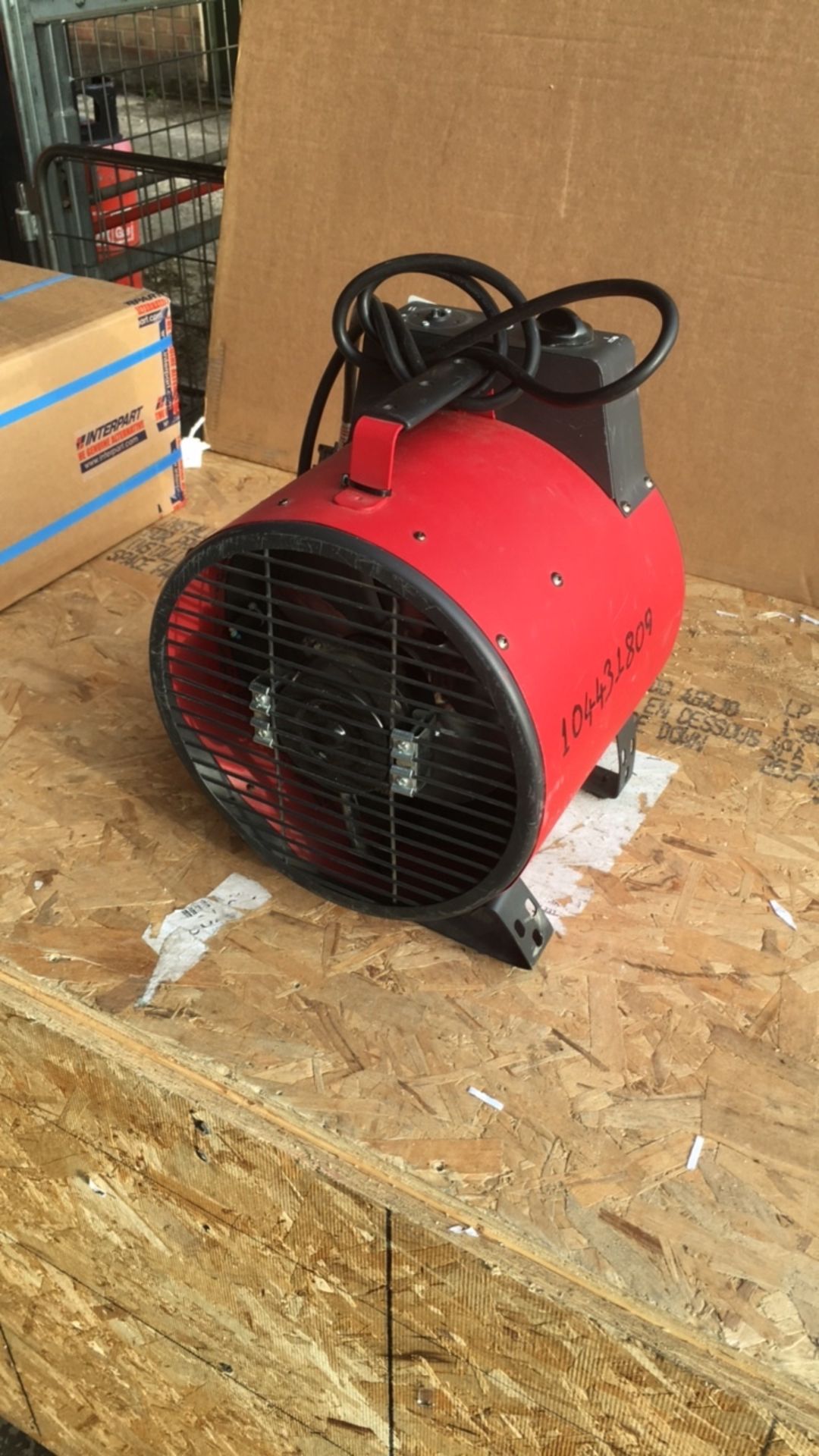 Elite EH1366 and EH2366 Commercial 3kw fan heaters x 2 NO RESERVE - Image 4 of 4