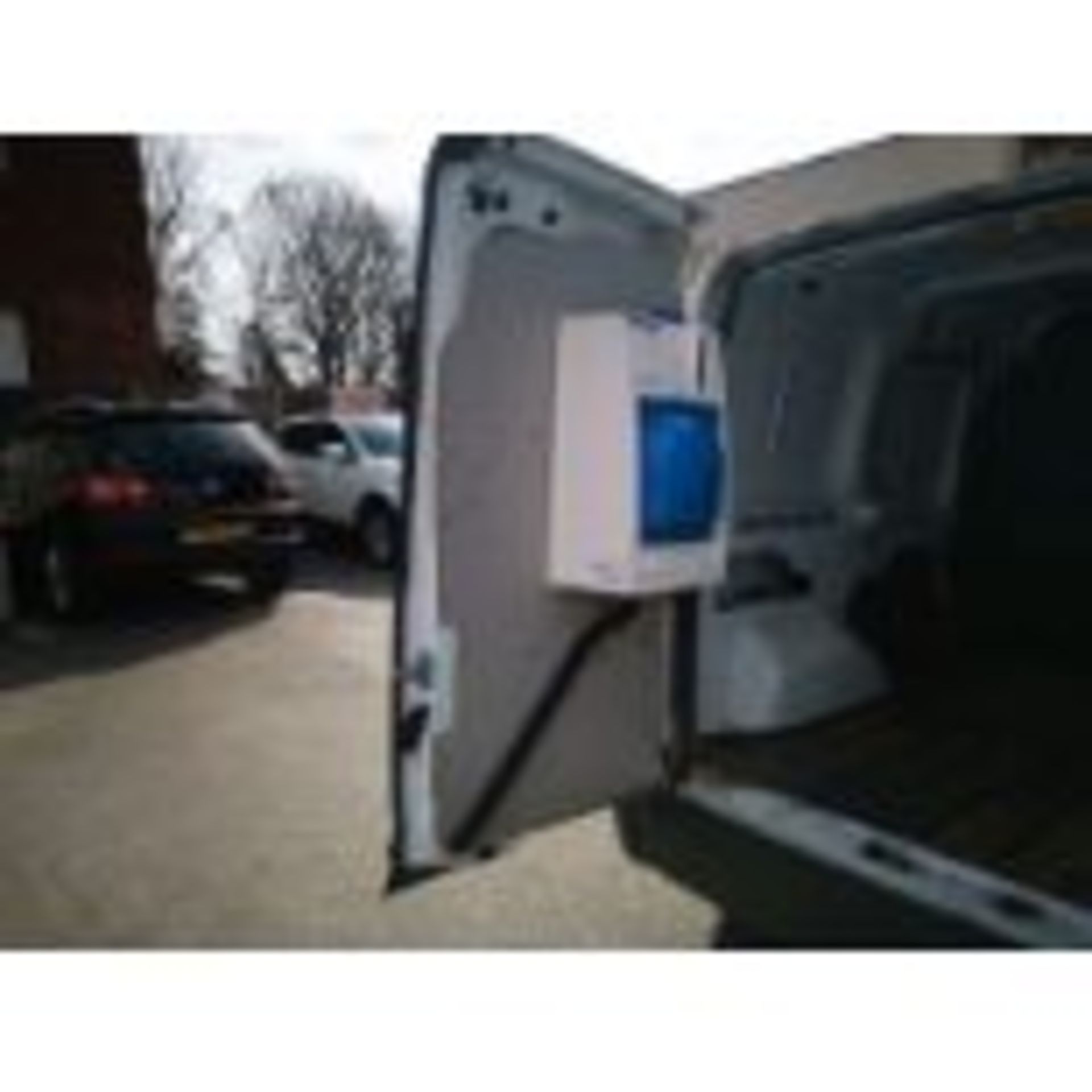 ENTRY DIRECT FROM LOCAL AUTHORITY Ford Transit Con - Image 22 of 23
