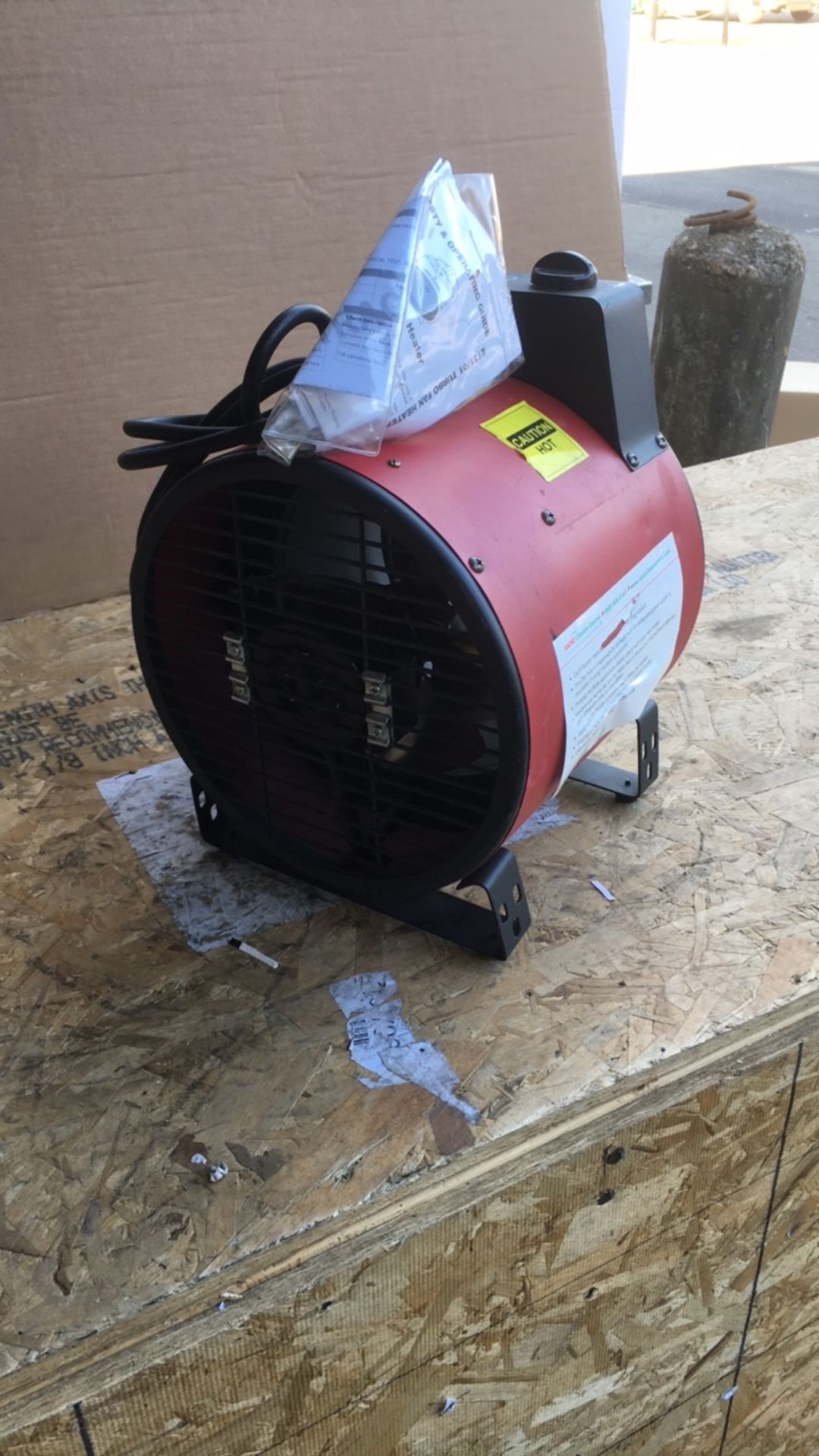 Elite Commercial 3kw fan heaters x 2 NO RESERVE - Image 4 of 4