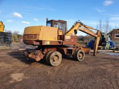 Case 888 Wheeled Excavator