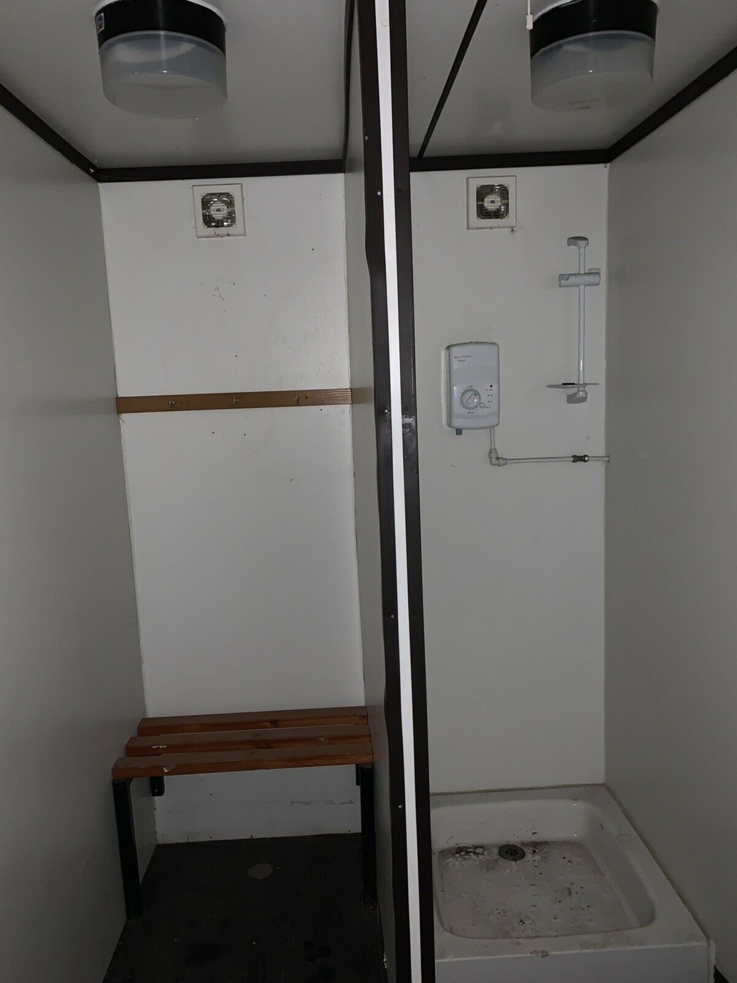 32ft Portable Office Site Cabin Drying Room Changi - Image 10 of 10