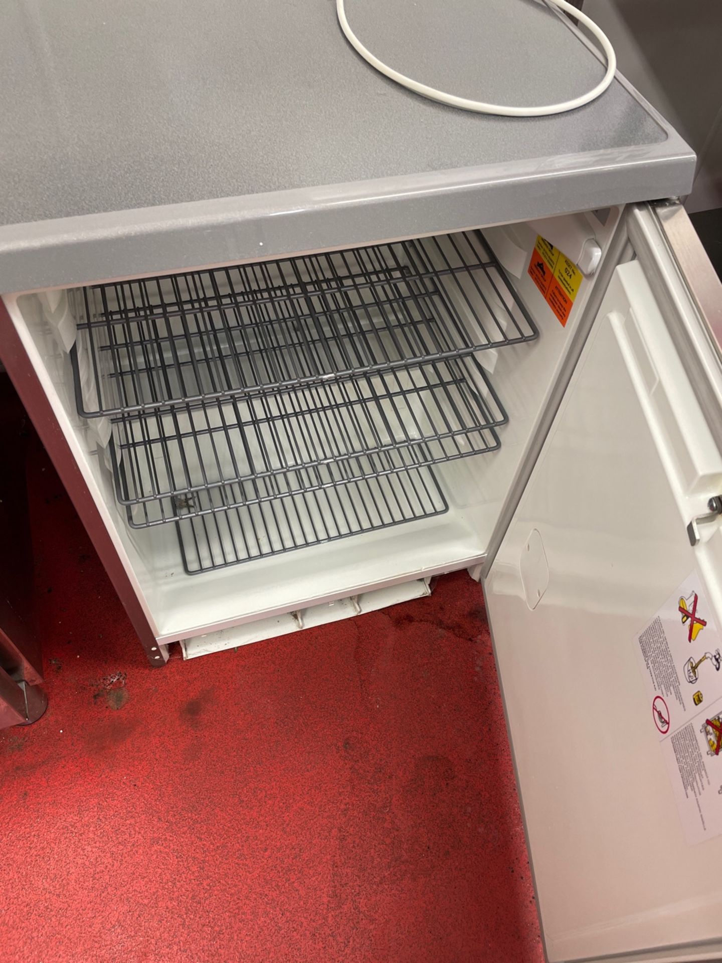 Electrolux RCUR16X1G Refrigerator - Image 2 of 2