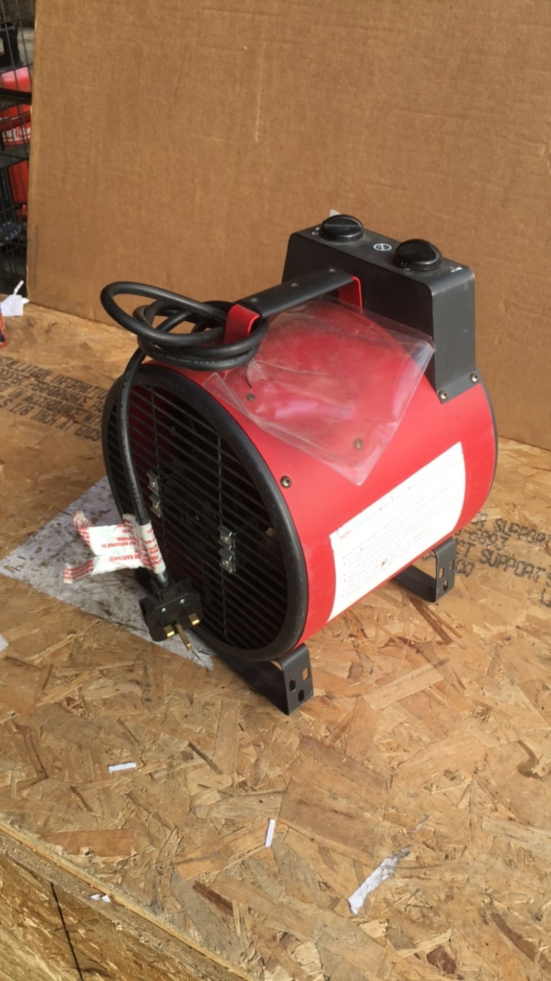 Elite EH2466 Commercial 3kw fan heater - Image 2 of 2