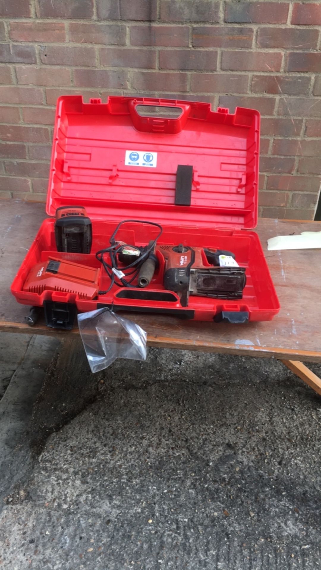 Hilti TE6-A AVR battery hammer drill - Image 2 of 3