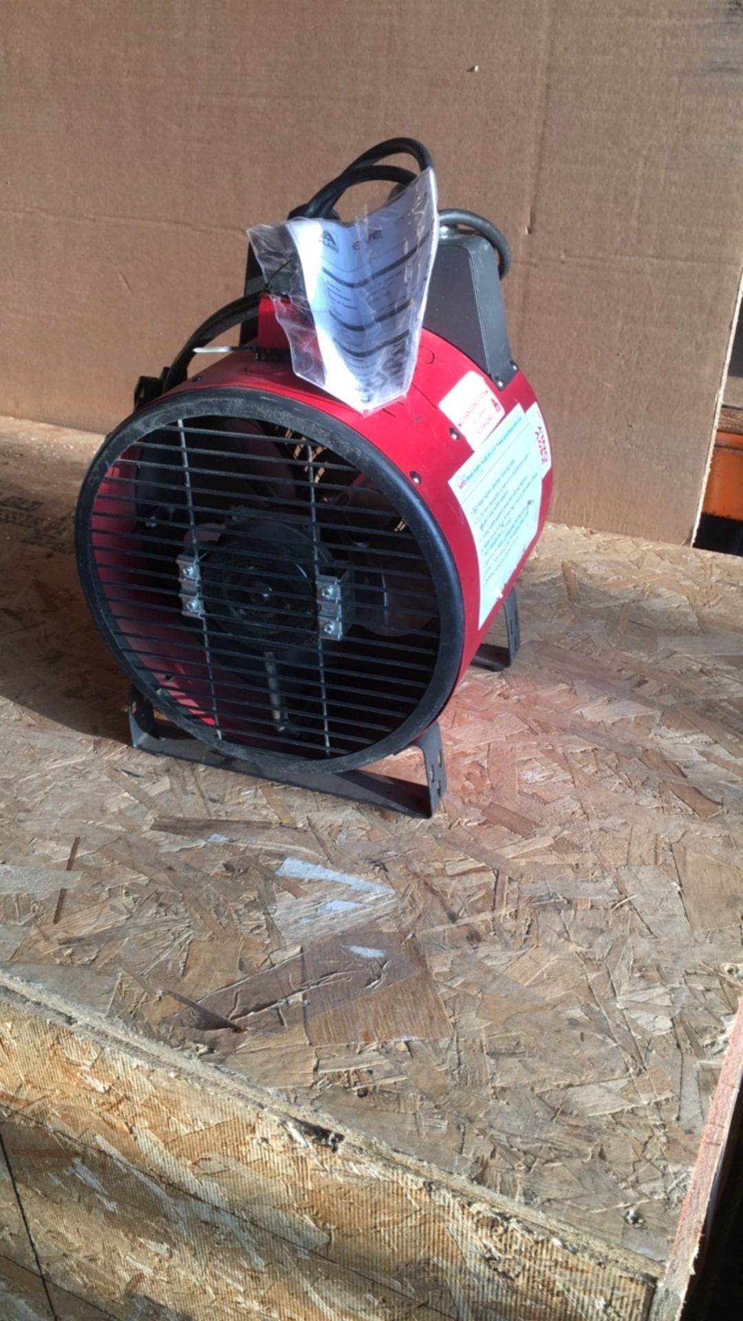 Elite EH1366 3kw Commercial fan heater - Image 2 of 2