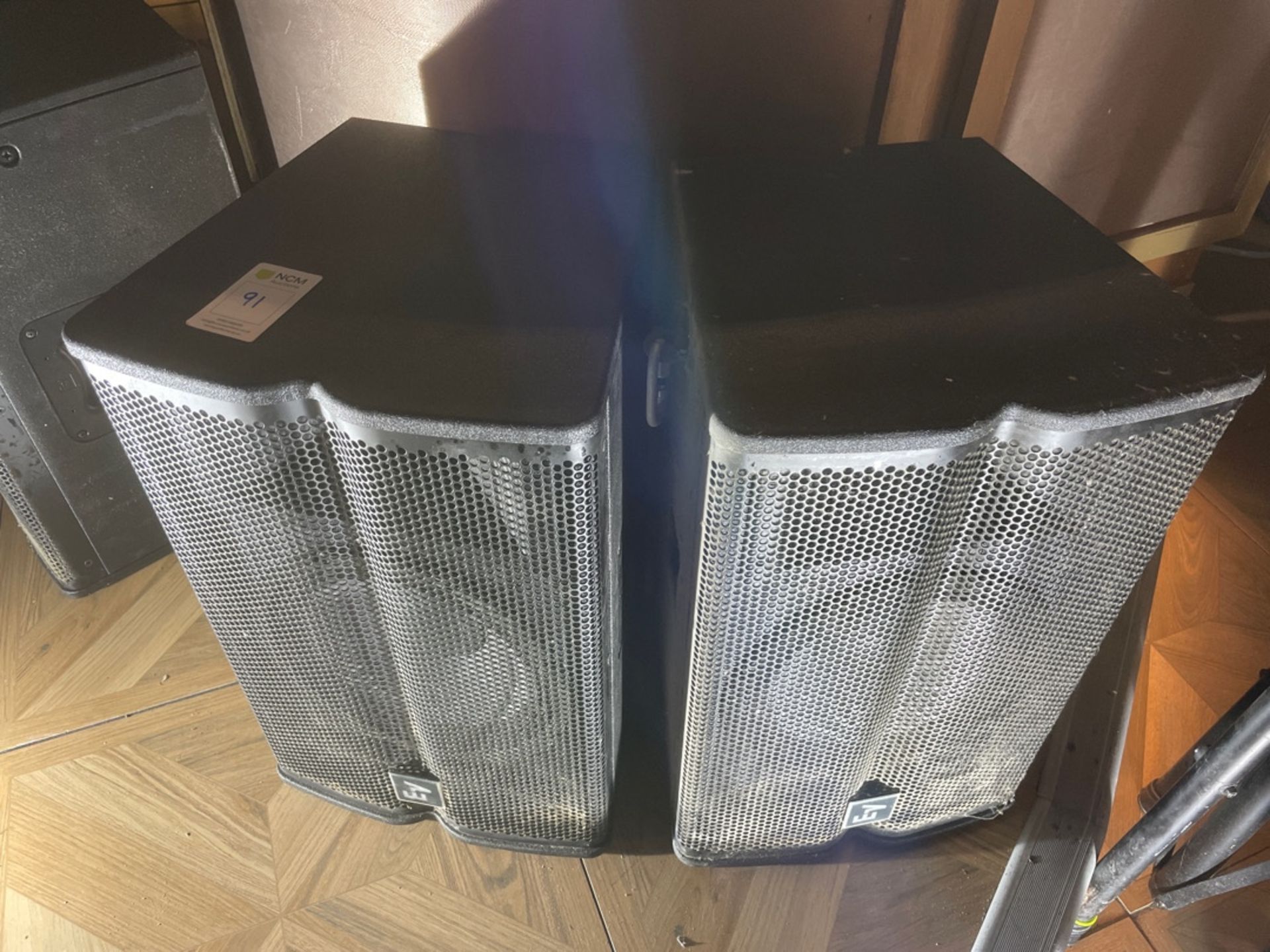 Electro Voice TX1122 Passive Loudspeakers x 2