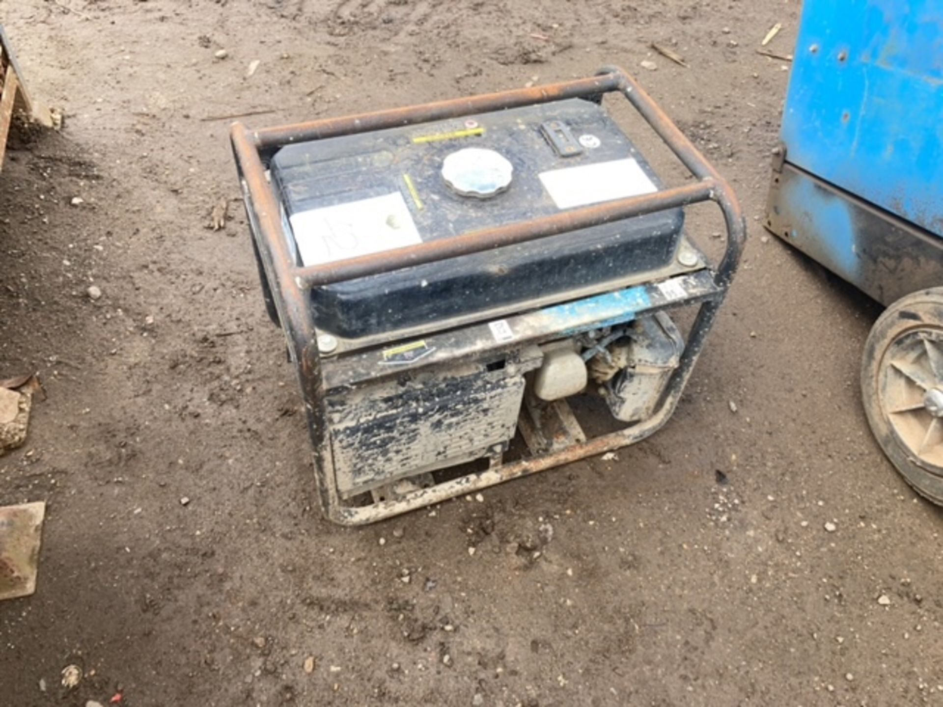 Portable generator - Image 2 of 3