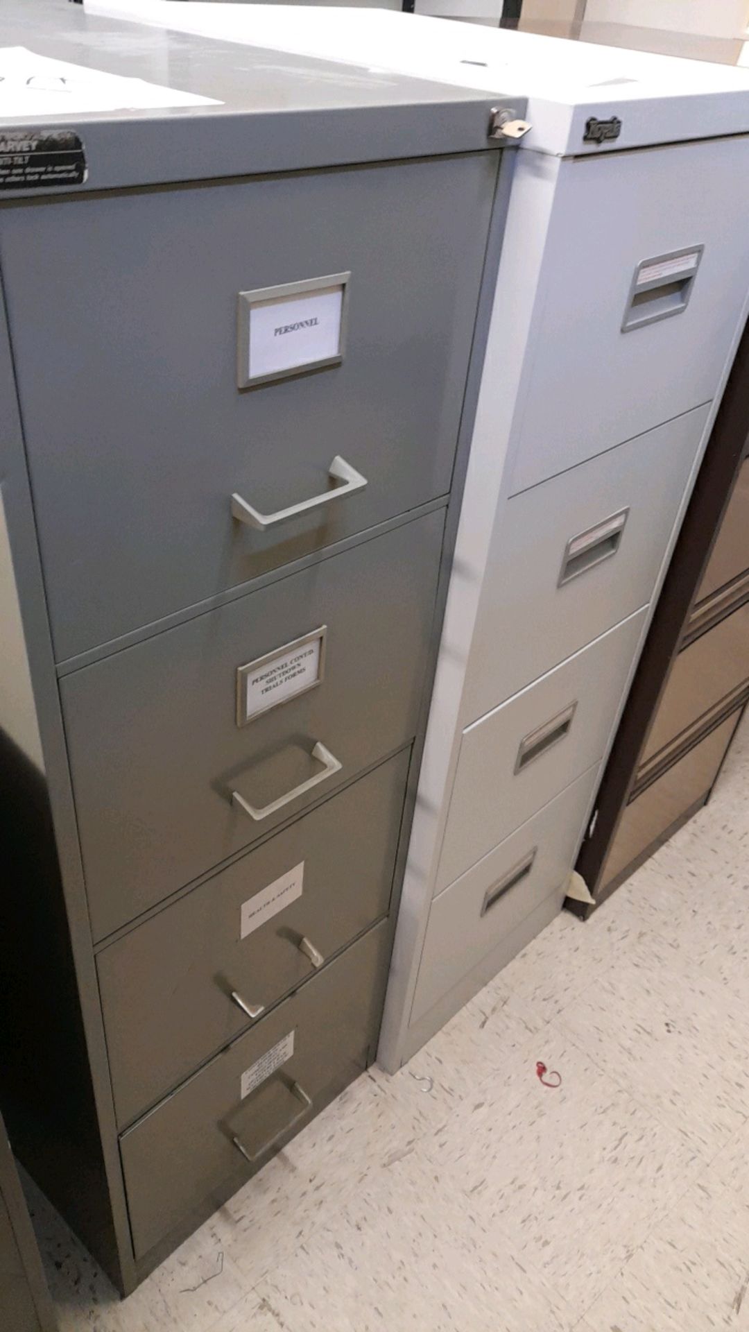 Filing cabinets x 4 - Image 8 of 10