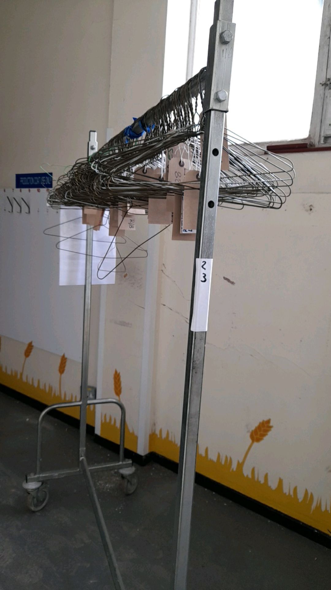 Garment hanging rail with hangers - Image 3 of 3