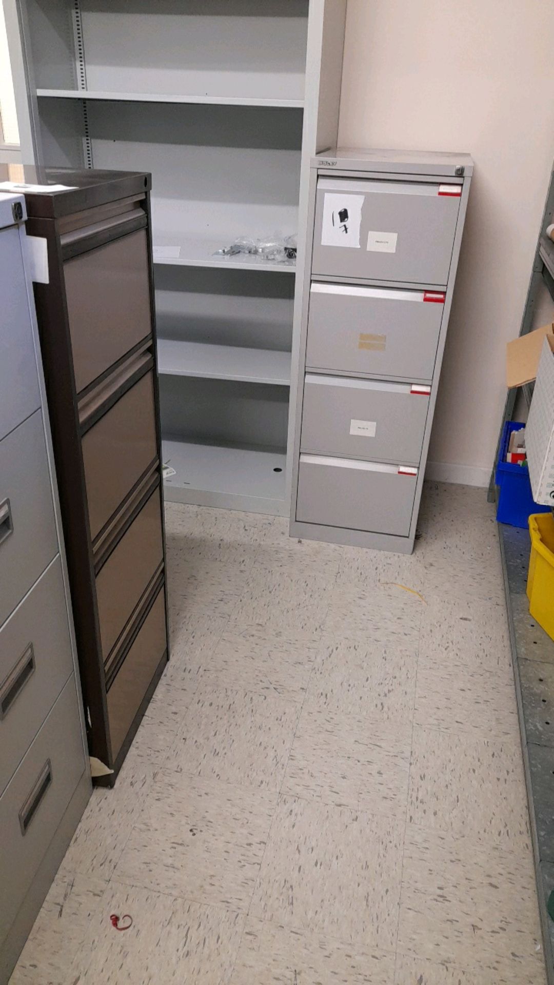 Filing cabinets x 4 - Image 7 of 10