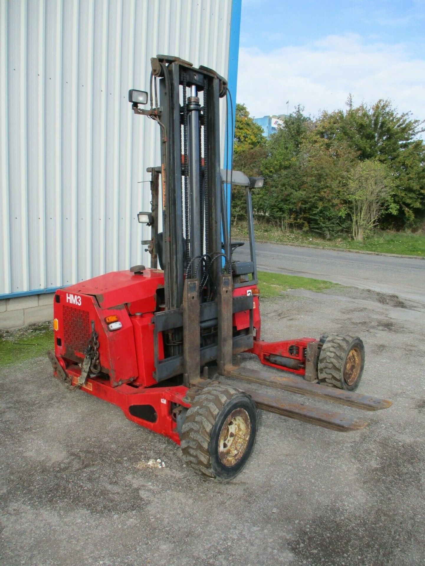 Moffett mounty M3 20.4 truck mounted - Image 2 of 12