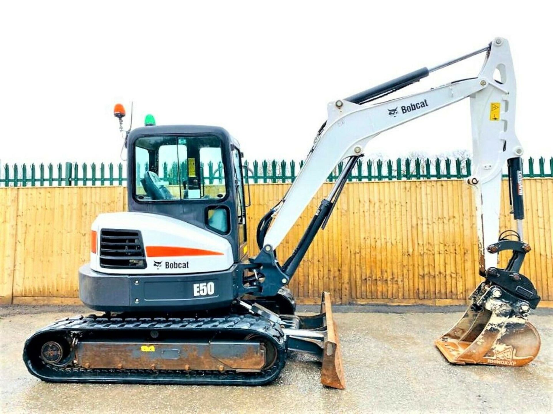 Bobcat E50 Excavator / Digger - Image 2 of 5