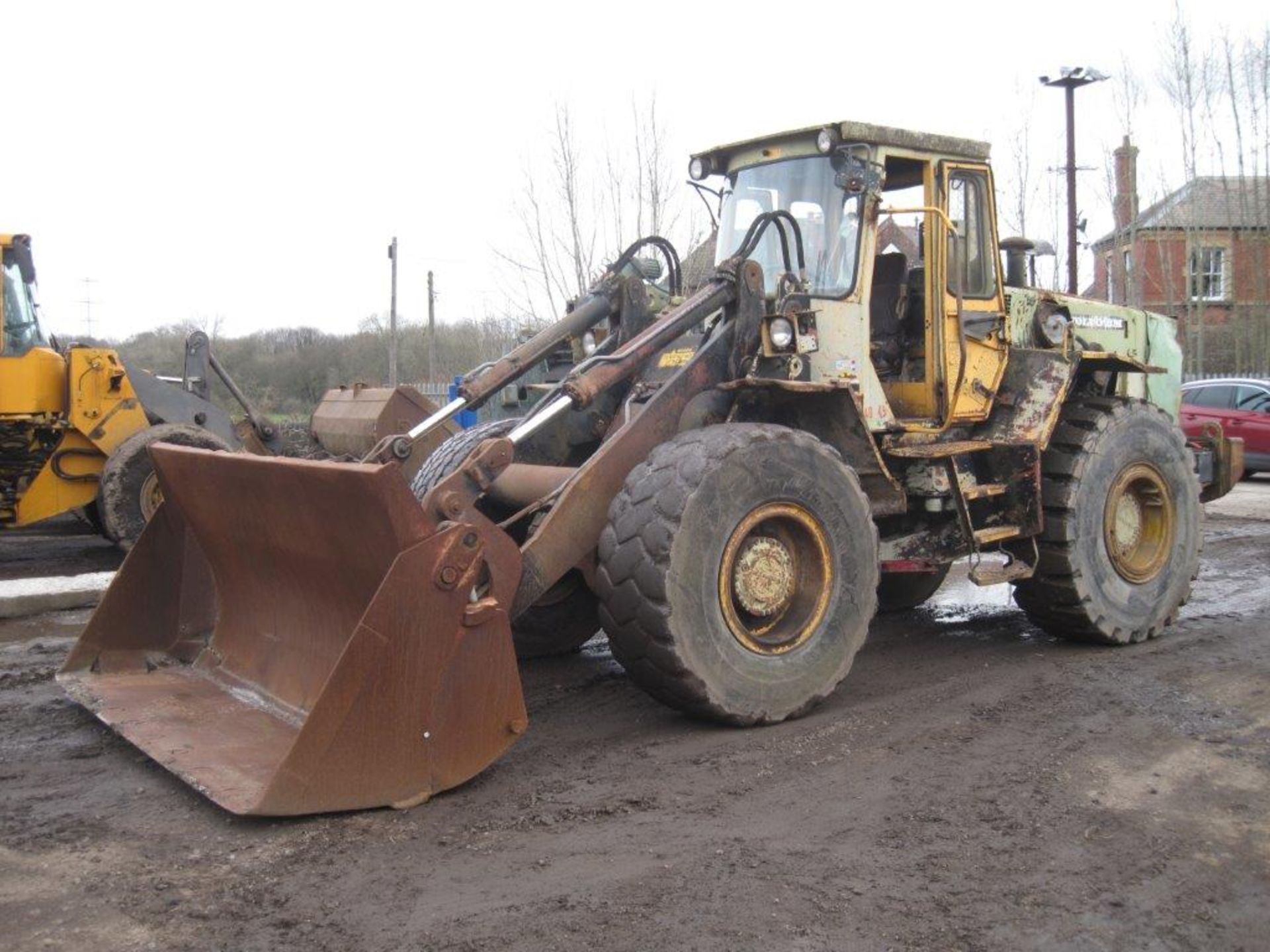 Volvo L90 Loading Shovel - Image 2 of 2