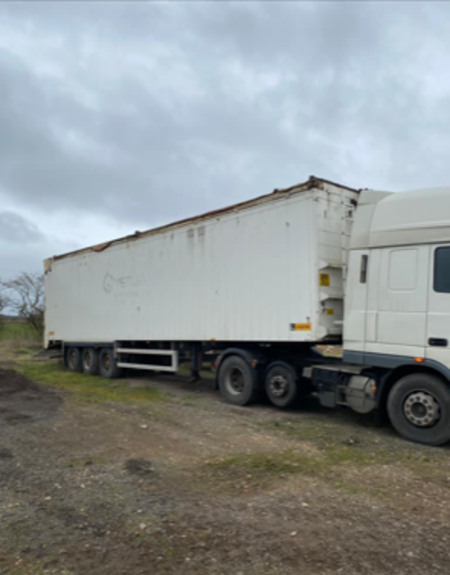 Legras Tri Axle Walking Floor Trailer - Image 2 of 5