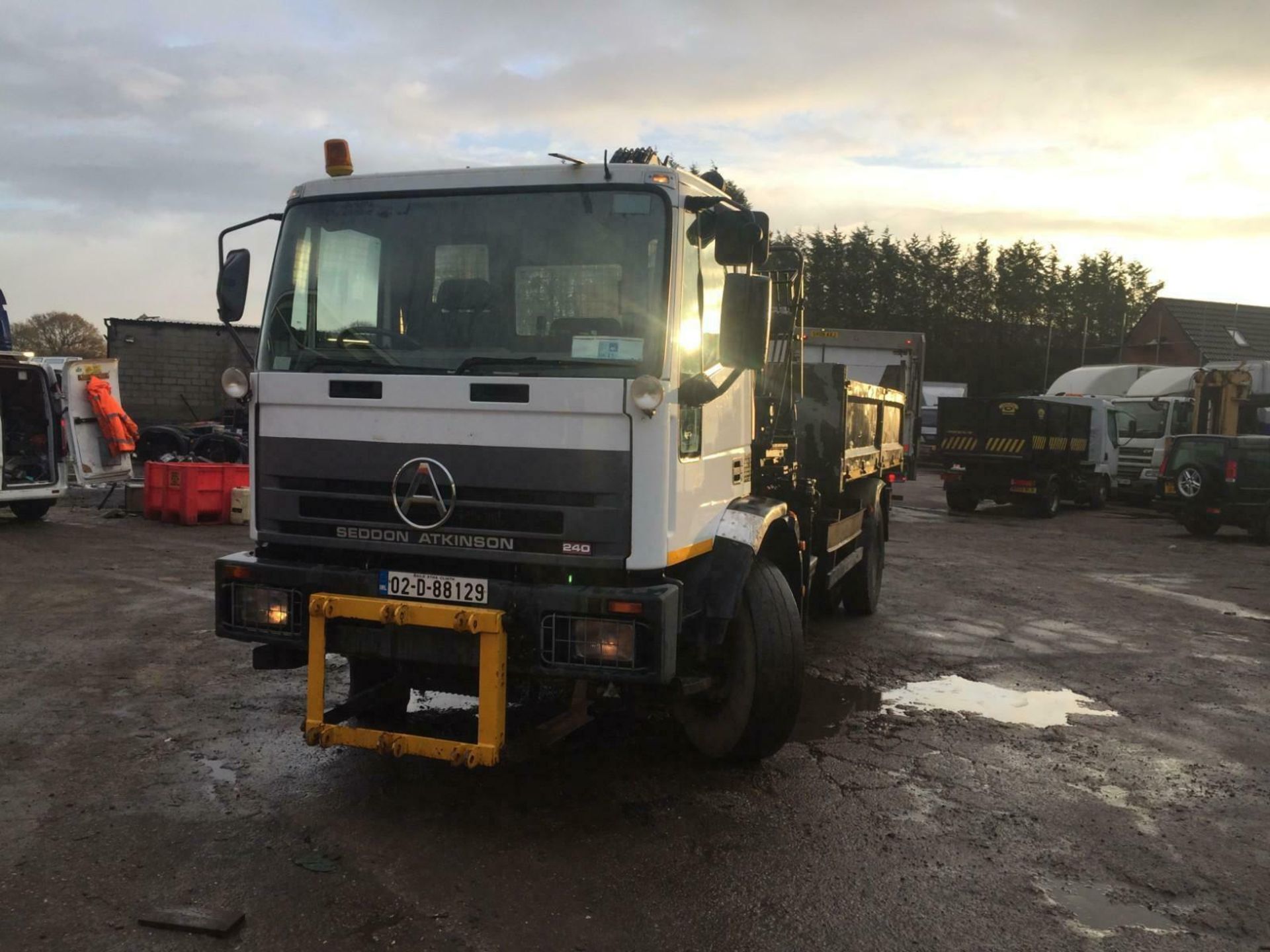 Seddon AtkinsonTipper with Hiab 2002