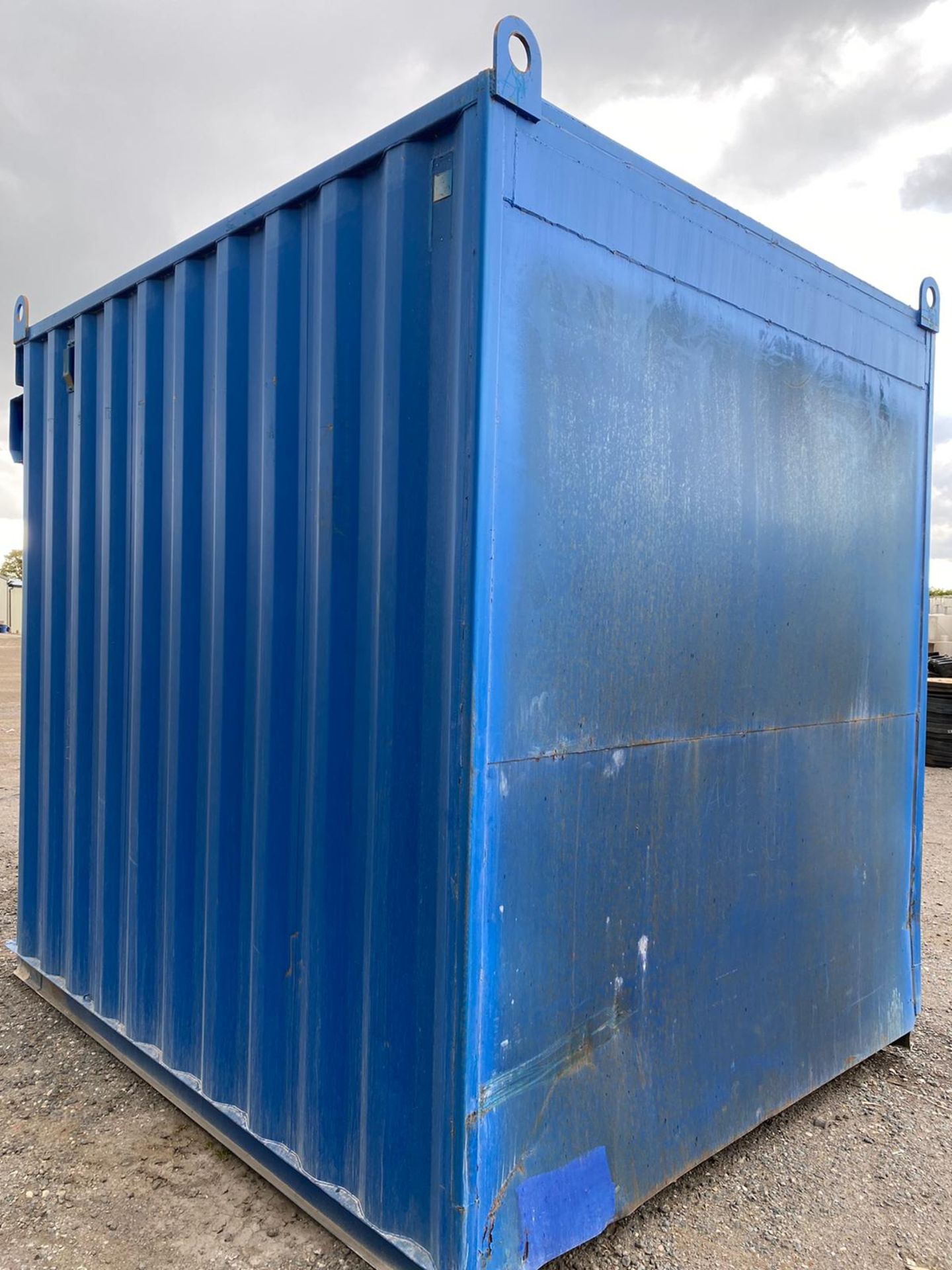 10ft high cube storage Container cabin with roller shutter door - Image 5 of 10