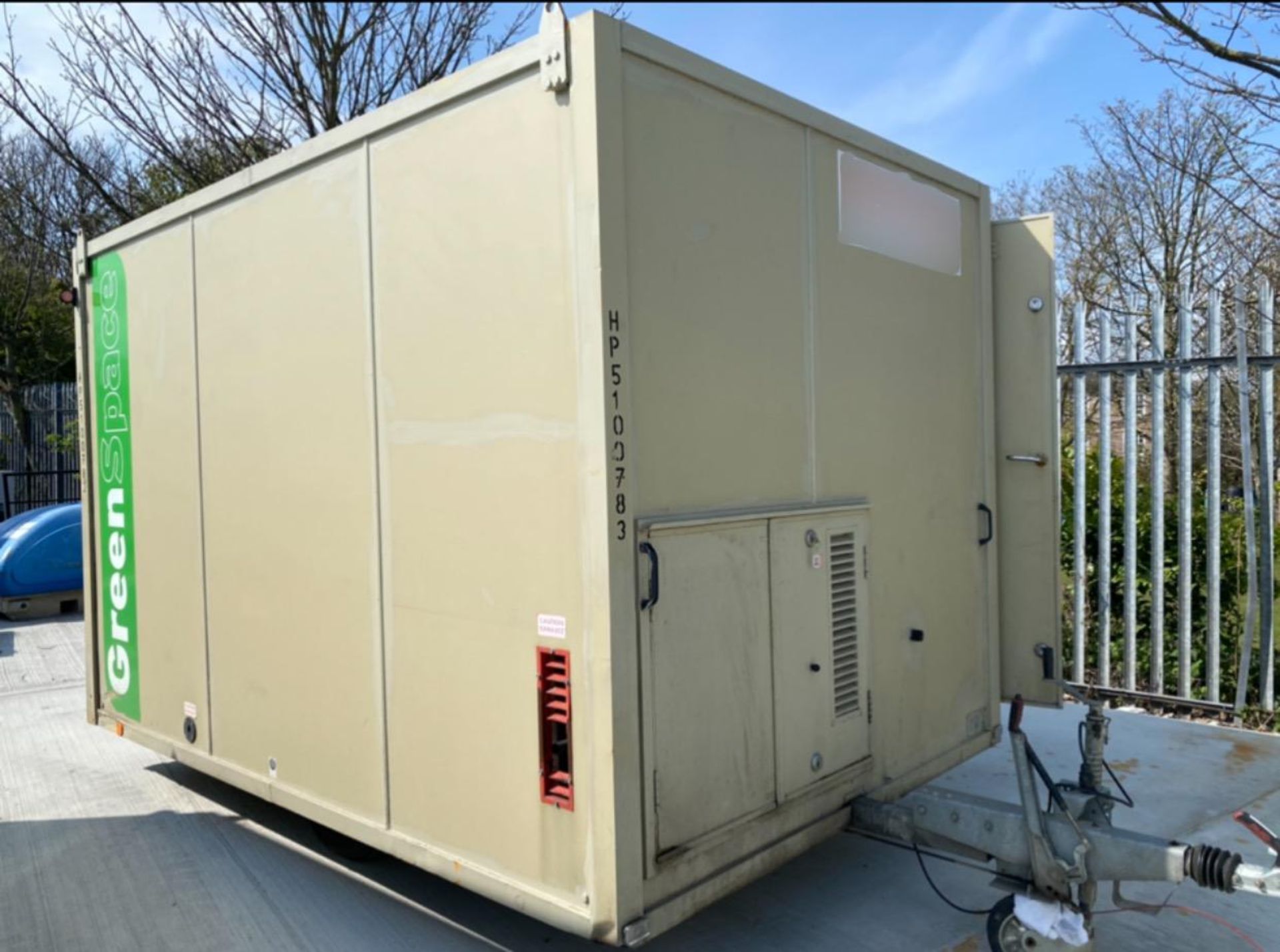 12ft 6 man towable welfare unit trailer with generator, canteen, drying room and toilet, - Image 3 of 20