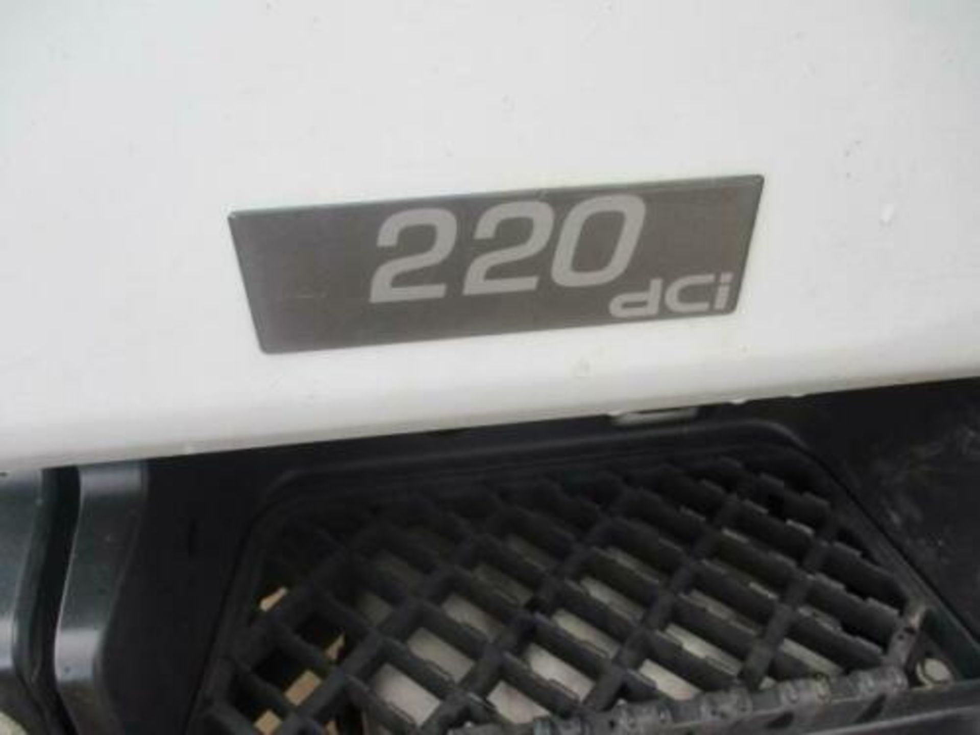 Renault premium 220 dci 2003 - Image 6 of 12