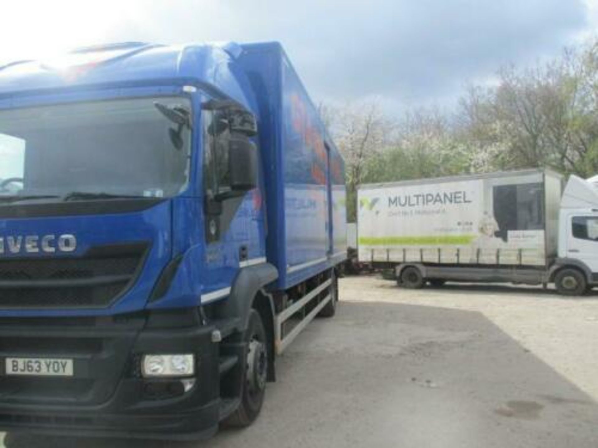 Iveco Stralis - Bild 3 aus 12