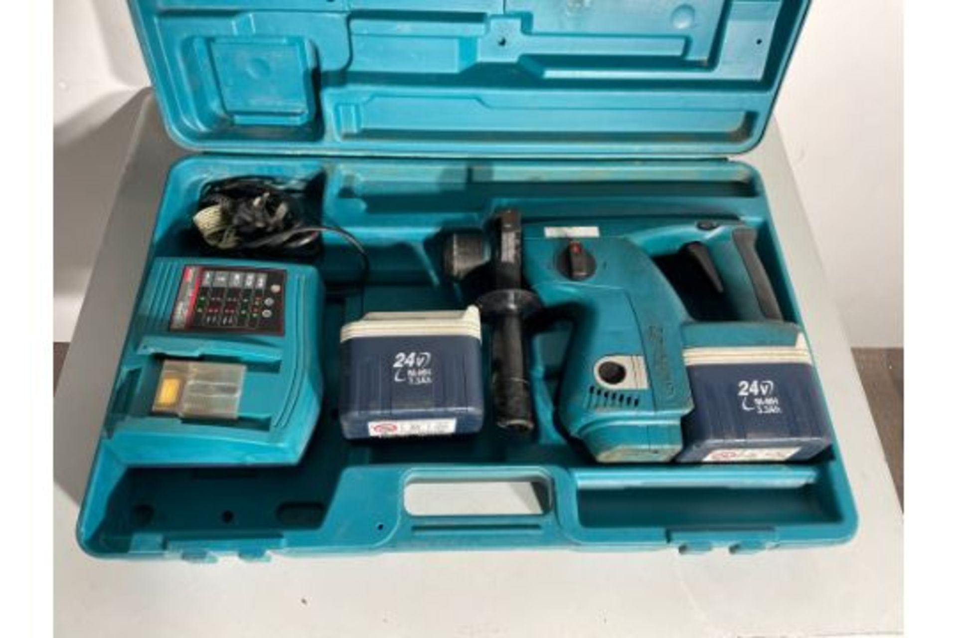 Makita Cordless 18 Volt Impact Driver. C/W 1 x Bat