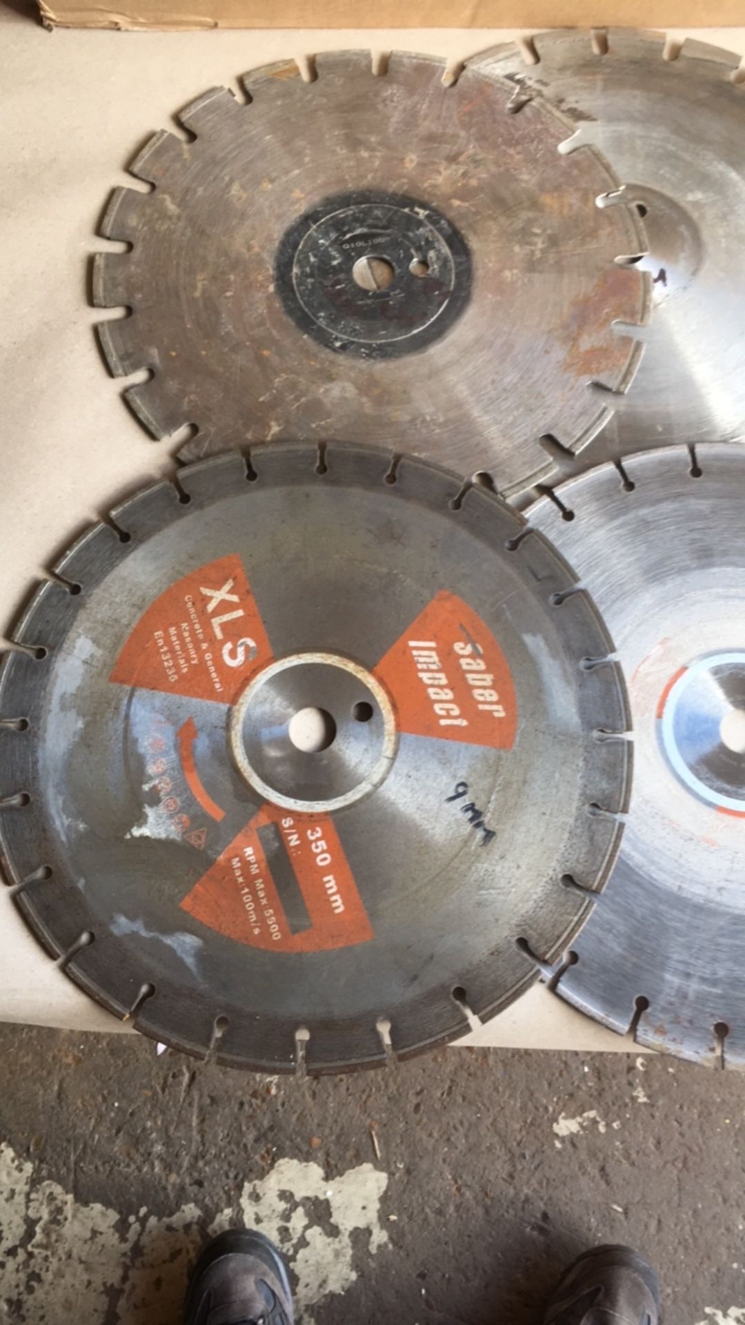 Diamond cutting disc 350mm - Image 9 of 10