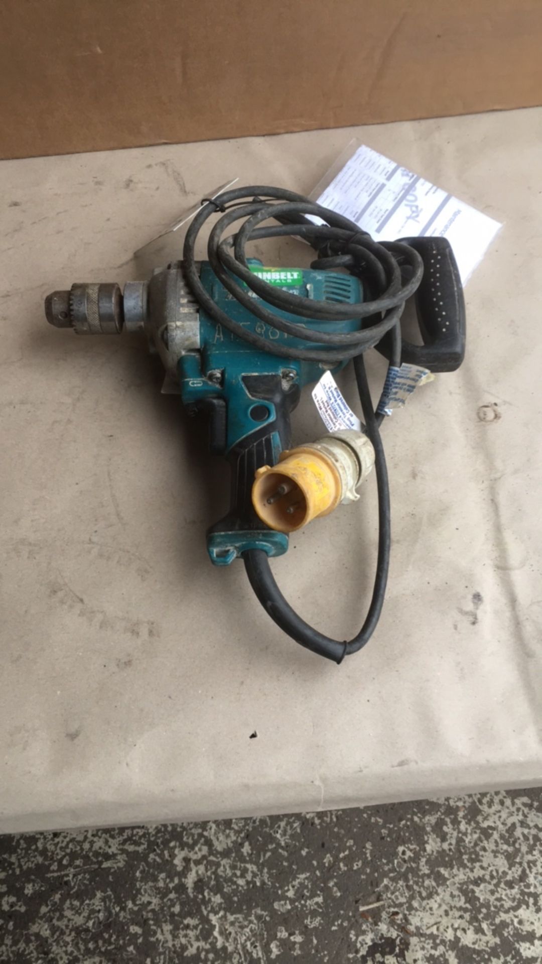 Makita Electric 13mm drill - Image 2 of 2