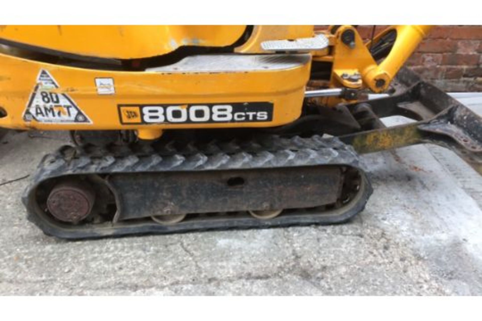 JCB 8008 micro excavator - Image 9 of 17