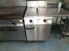 Deep fat fryer