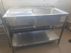 Stainless steel sink and drainer