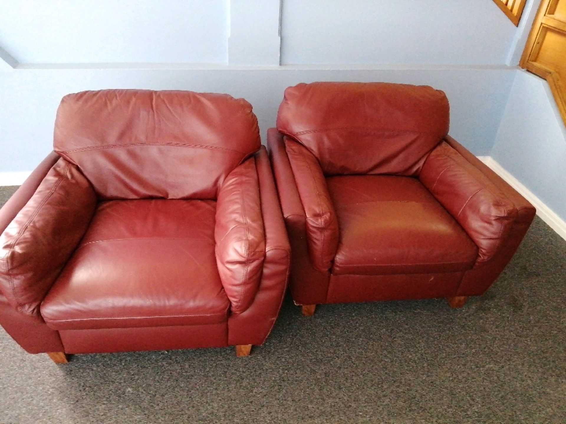 Red Leather chairs x5 - Image 2 of 4