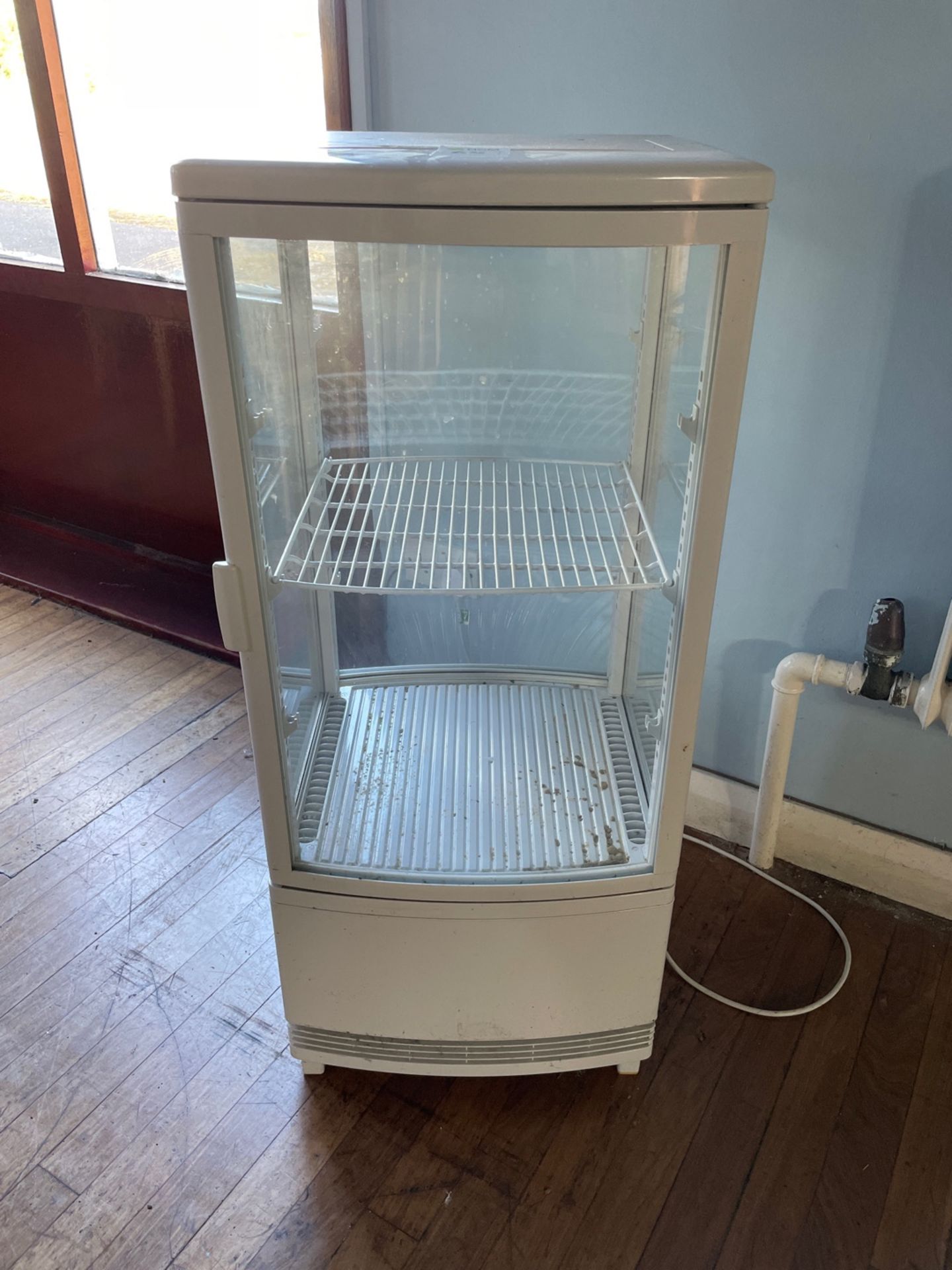 Polar CB507 Curved Refrigerator