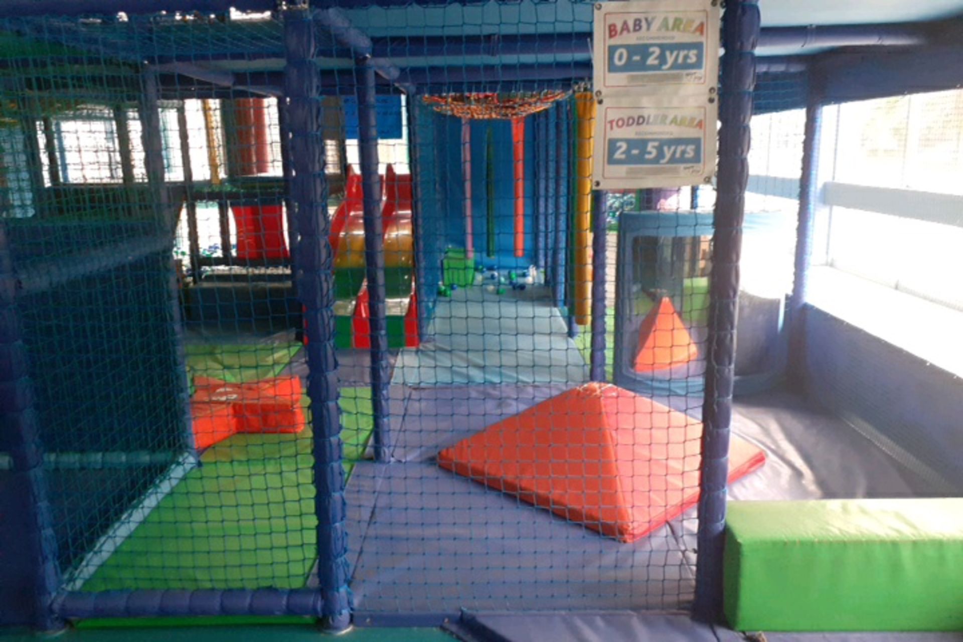 Soft play area - Image 2 of 17