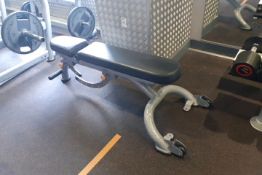 Exercise bench