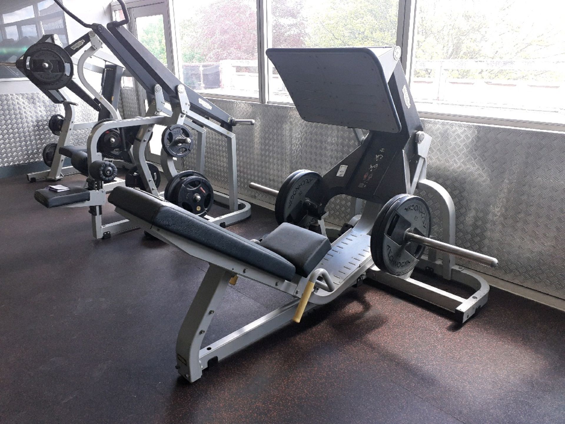 Leg press machine - Image 4 of 4