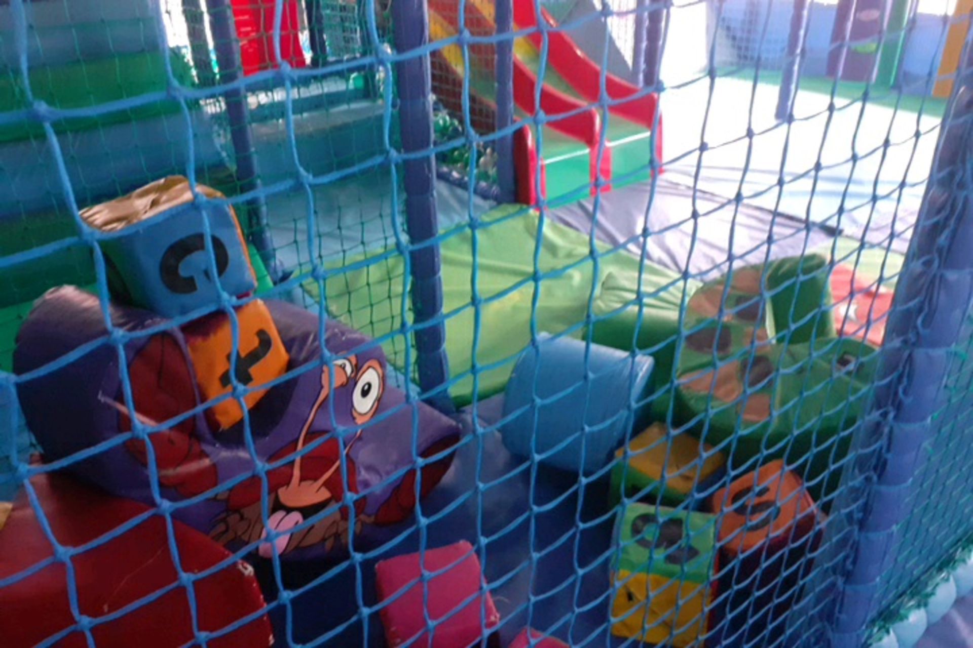 Soft play area - Image 4 of 17