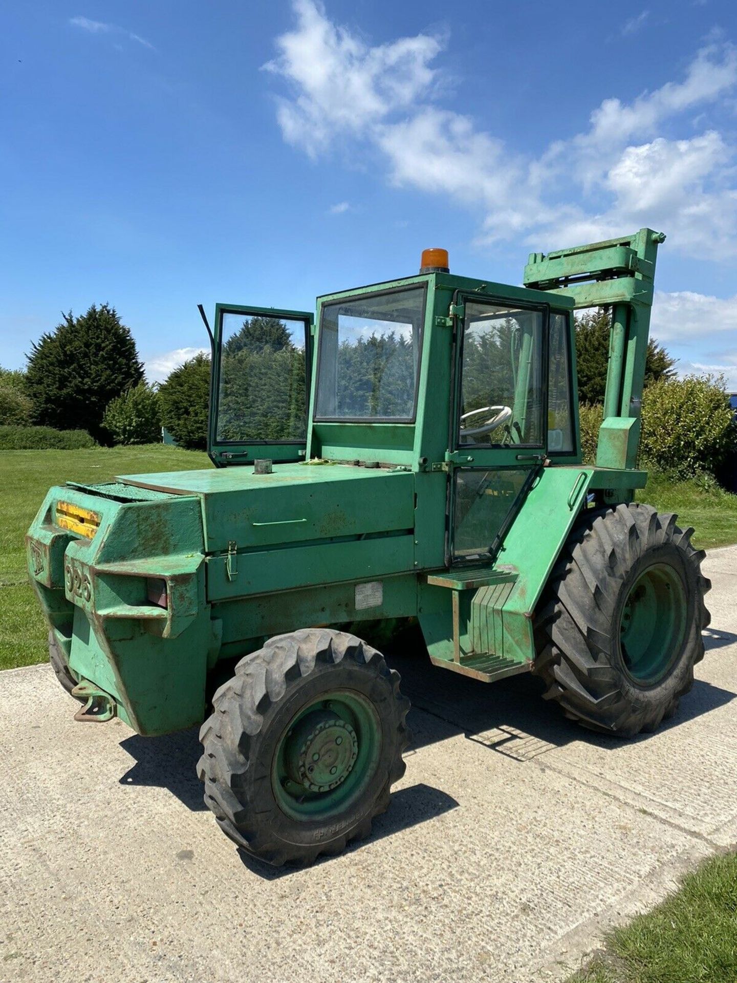 JCB 926 4WD Rough All Terrain Forklift - Image 3 of 6